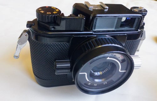 Nikonos iii obbiettivo 35mm - +,